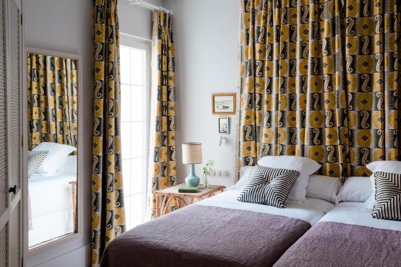 Cristine Bedfor Mahon Hotell Eksteriør bilde